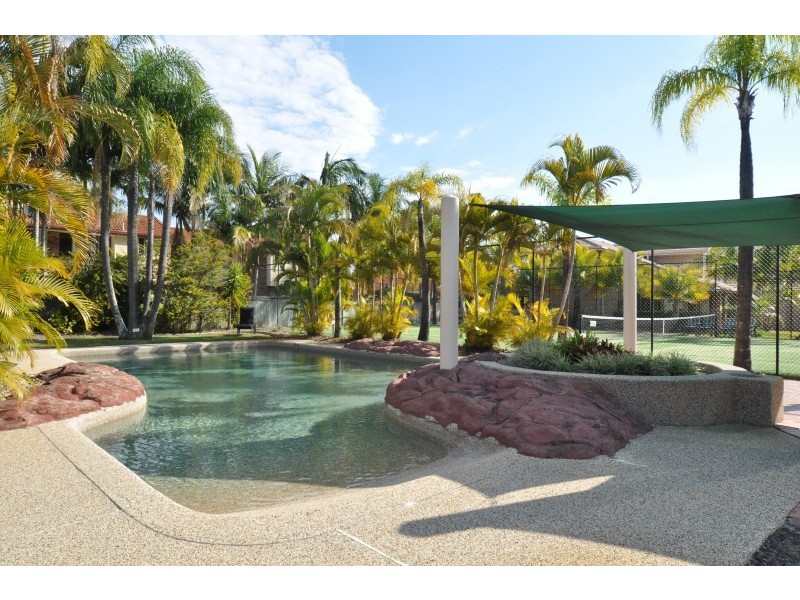 17/264 Oxley Drive, Coombabah QLD 4216