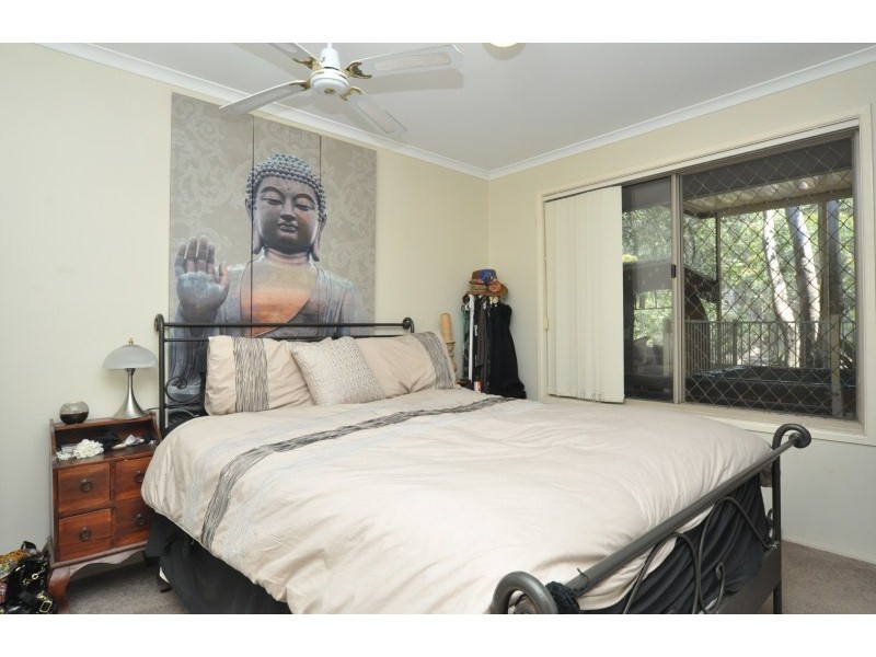 2/82 Kangaroo Avenue, Coombabah QLD 4216