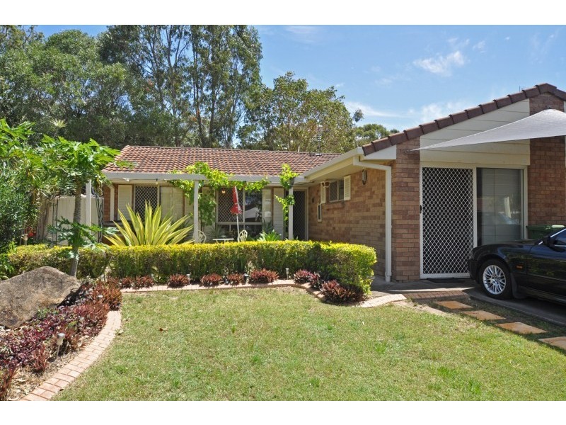 2/82 Kangaroo Avenue, Coombabah QLD 4216