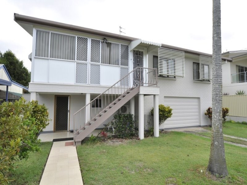 26 Ocean Street, Runaway Bay QLD 4216