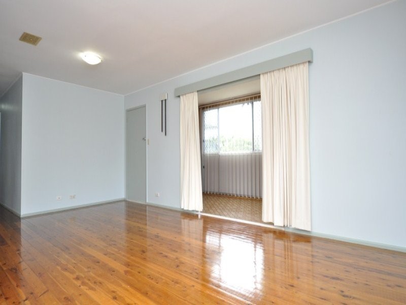 26 Ocean Street, Runaway Bay QLD 4216