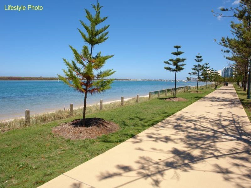 26 Ocean Street, Runaway Bay QLD 4216