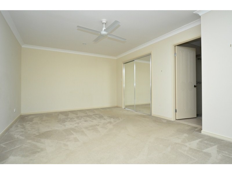 8 Icefire, Coomera Waters QLD 4209