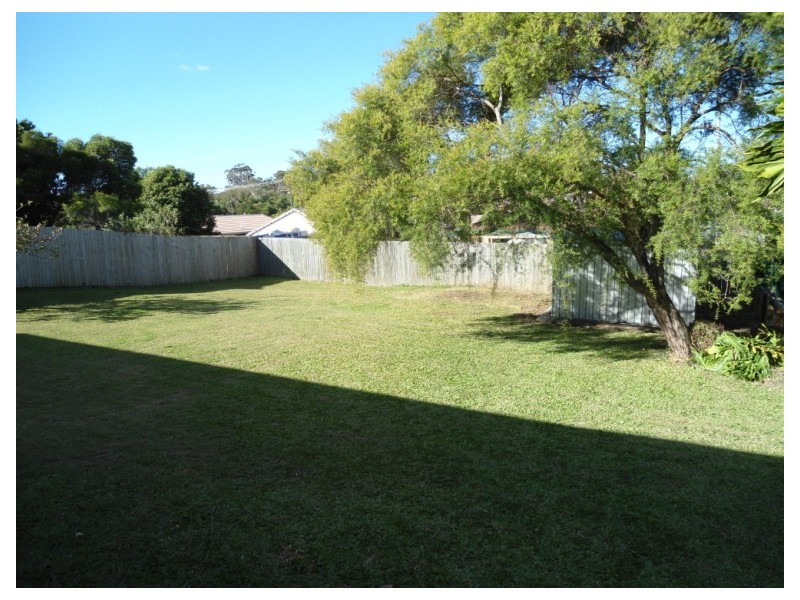 9 Melbourne Road, Arundel QLD 4214