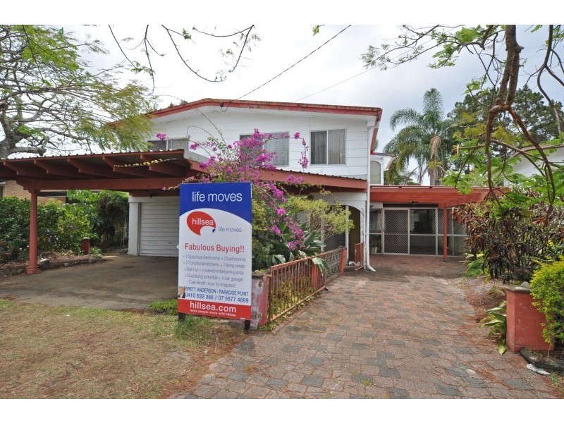5 Robin Avenue, Paradise Point QLD 4216