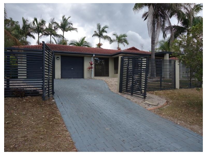 7 Kingaroy Avenue, Helensvale QLD 4212