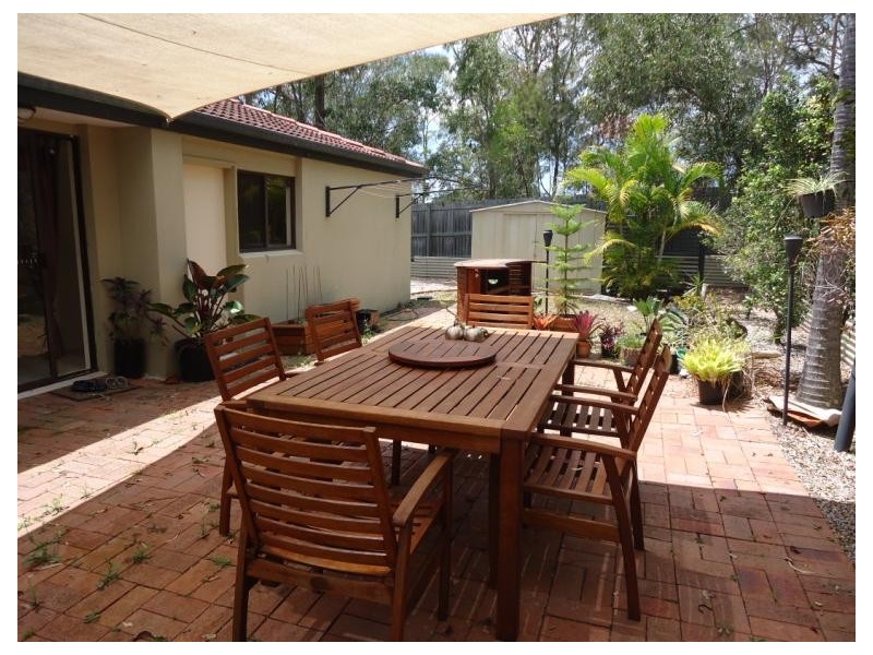 7 Kingaroy Avenue, Helensvale QLD 4212
