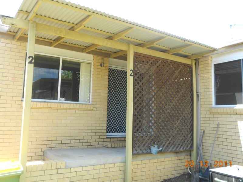 2/348 Government Road, Labrador QLD 4215