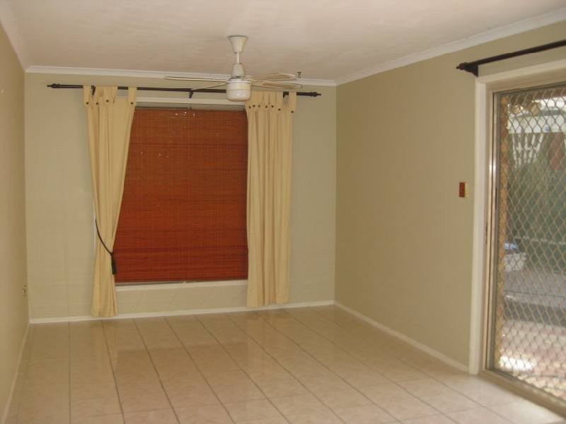 5 Floyd Court, Parkwood QLD 4214