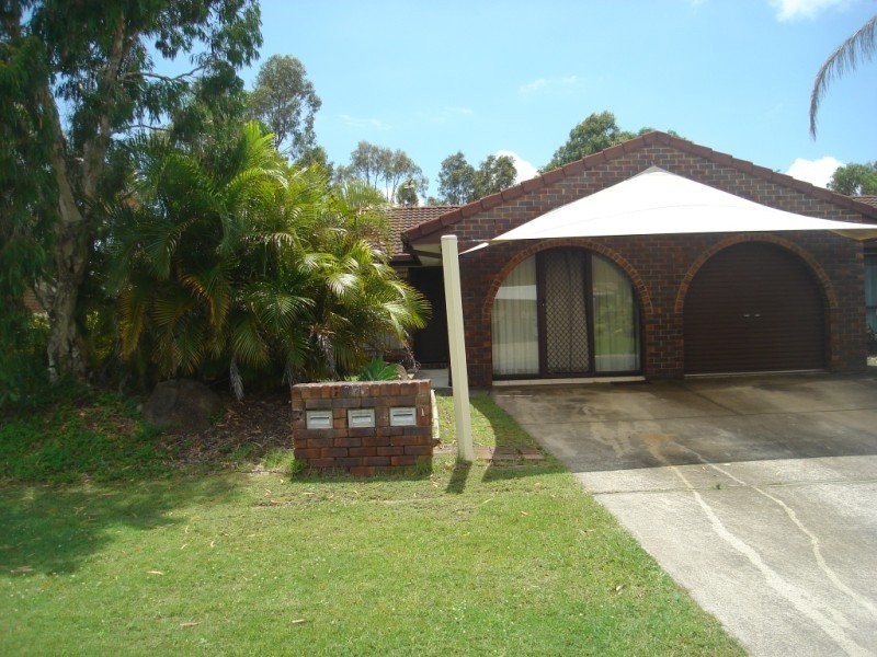 2/75 Kangaroo Avenue, Coombabah QLD 4216