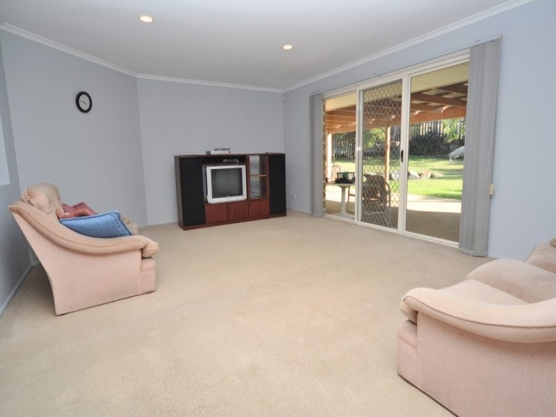 13 Daintree Drive, Parkwood QLD 4214