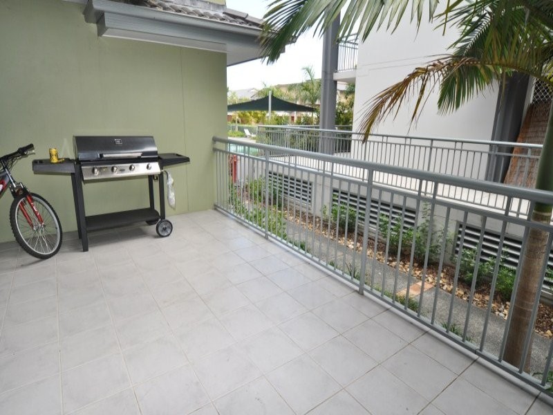 703/33 Clark Street, Biggera Waters QLD 4216