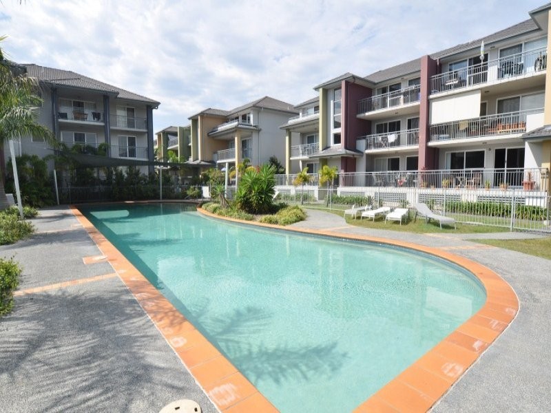 703/33 Clark Street, Biggera Waters QLD 4216