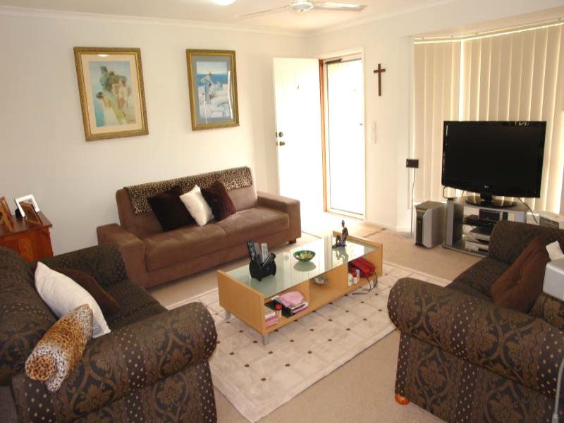 4/25 McMillan Street, Labrador QLD 4215