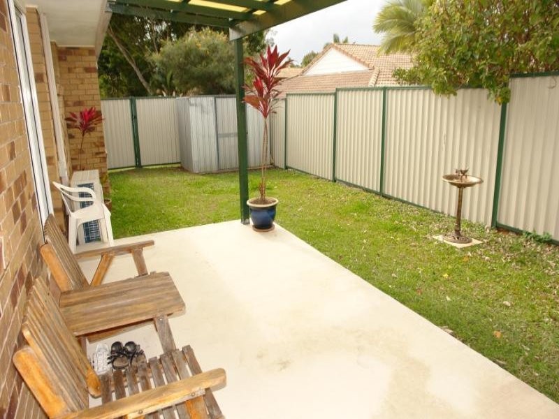4/25 McMillan Street, Labrador QLD 4215