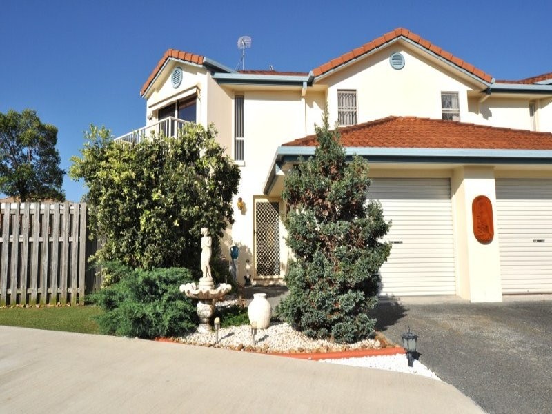 1/113 Greenacre Drive, Parkwood QLD 4214