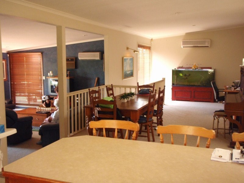 40 Uplands Drive, Parkwood QLD 4214