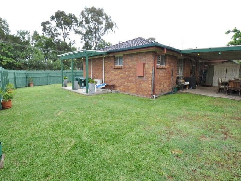 1/2 Galaxy Court, Labrador QLD 4215