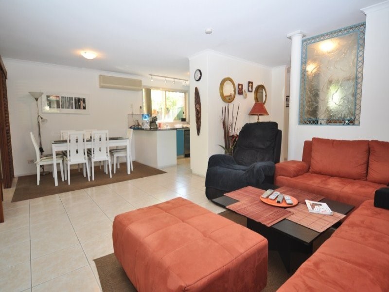 20/199 Government Road, Labrador QLD 4215