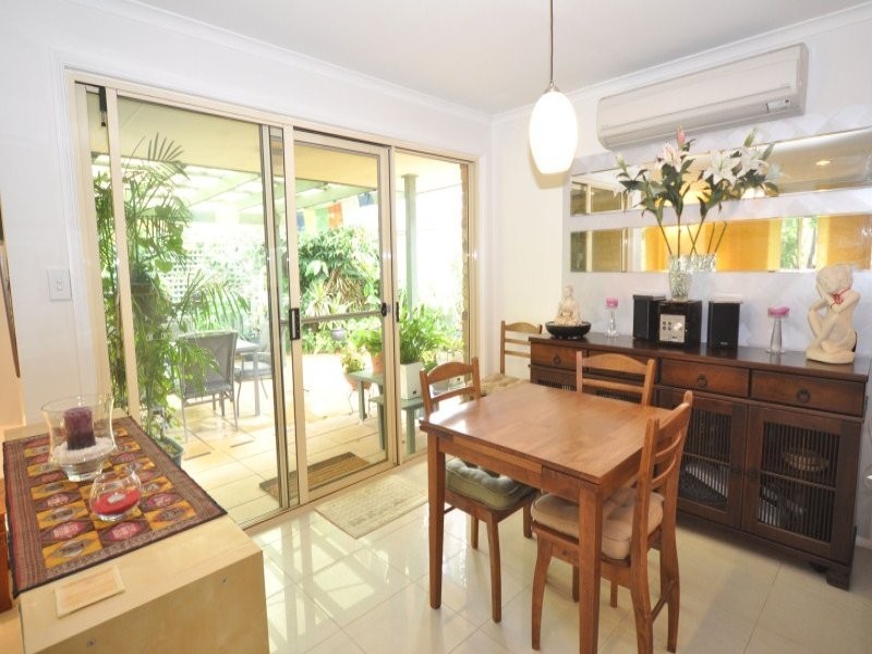 3/154 Central Street, Labrador QLD 4215