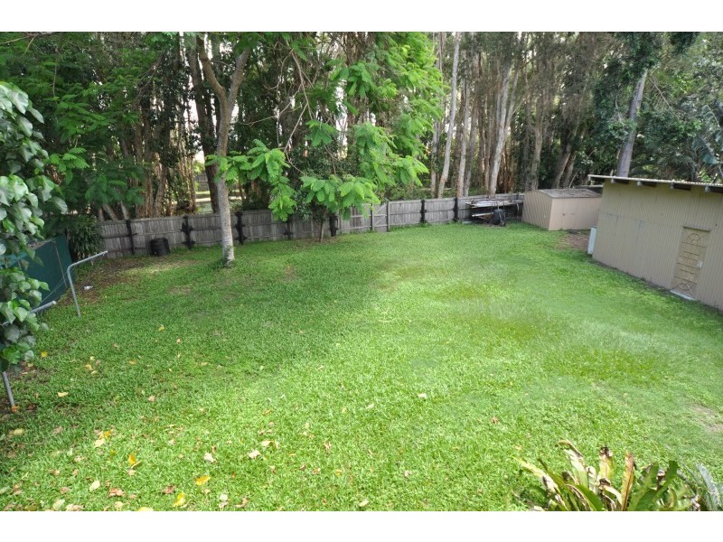 71 Nalkari Street, Coombabah QLD 4216