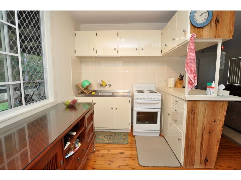 71 Nalkari Street, Coombabah QLD 4216