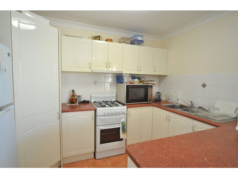 38 Tiger Drive, Arundel QLD 4214