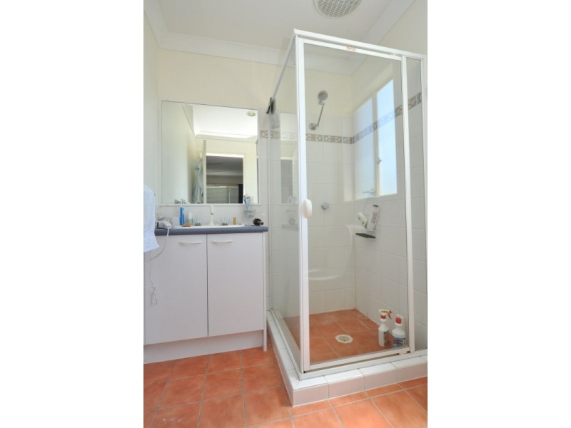 38 Tiger Drive, Arundel QLD 4214