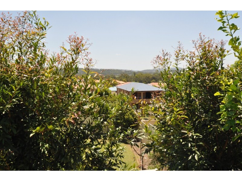 38 Tiger Drive, Arundel QLD 4214