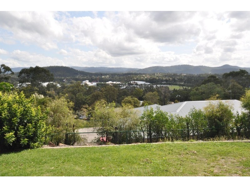 83 Tamworth Drive, Helensvale QLD 4212