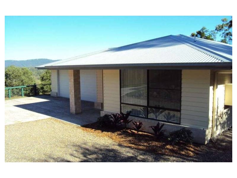 83 Tamworth Drive, Helensvale QLD 4212