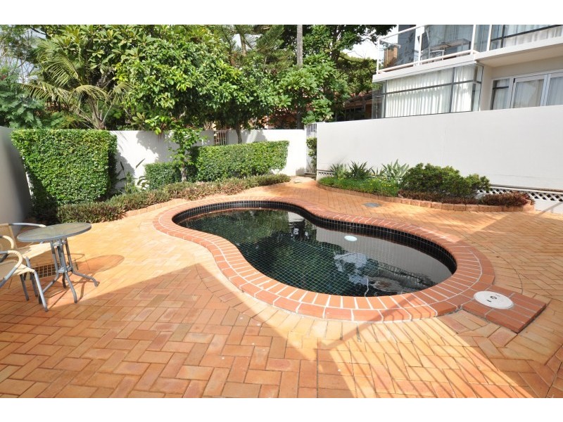 12/414 Marine Parade, Biggera Waters QLD 4216