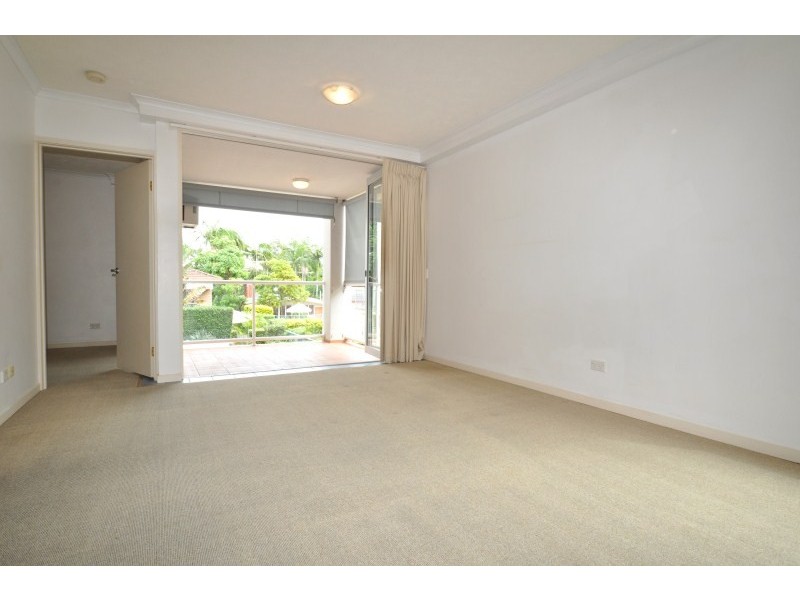 12/414 Marine Parade, Biggera Waters QLD 4216