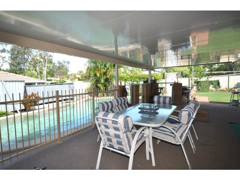 4 Gosford Court, Helensvale QLD 4212