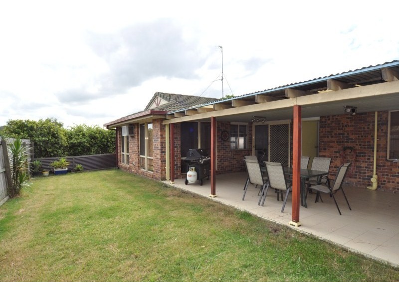 25 Lismore Drive, Helensvale QLD 4212