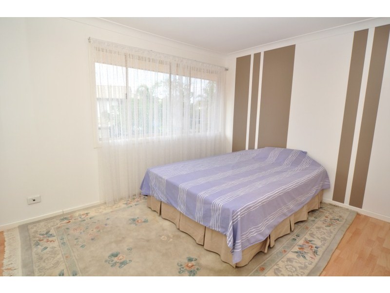 19/81 Olsen Avenue, Labrador QLD 4215