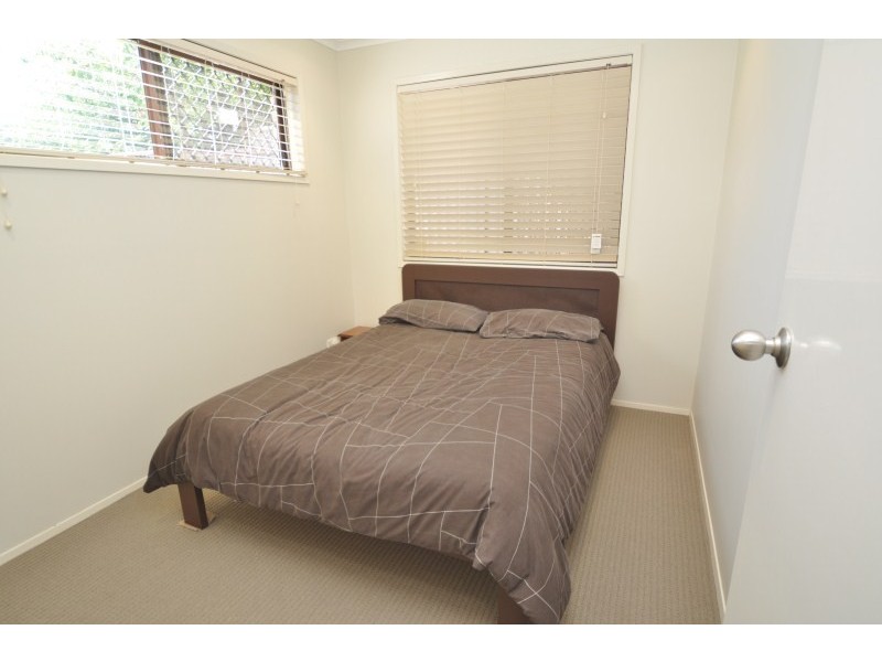 1/7 Jean Street, Labrador QLD 4215