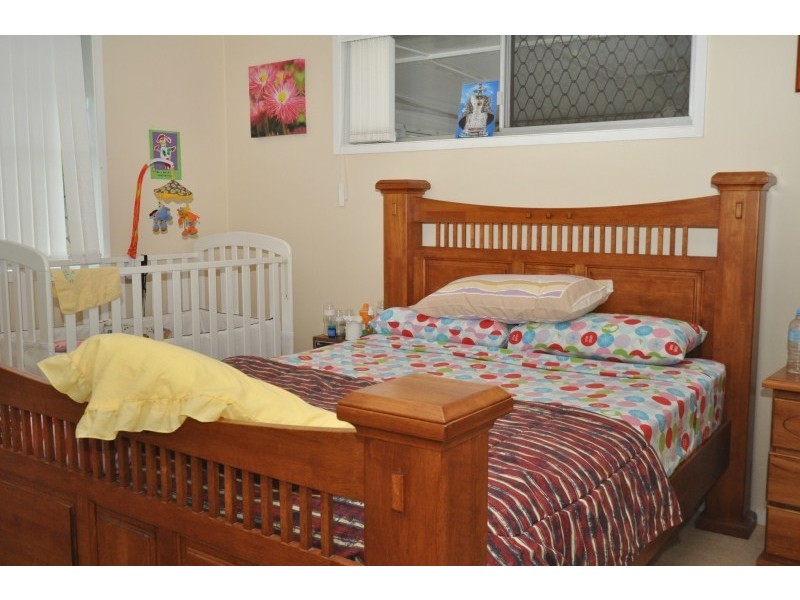 28 Allinga Street, Coombabah QLD 4216