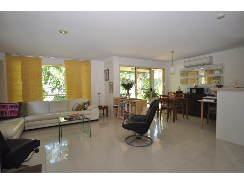 3/154 Central Street, Labrador QLD 4215