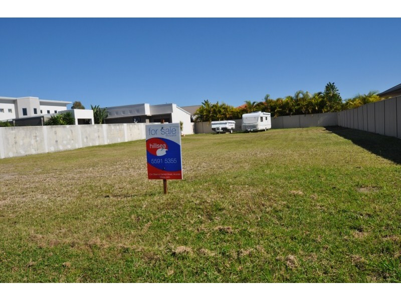 8 Torrevella Vista, Coombabah QLD 4216