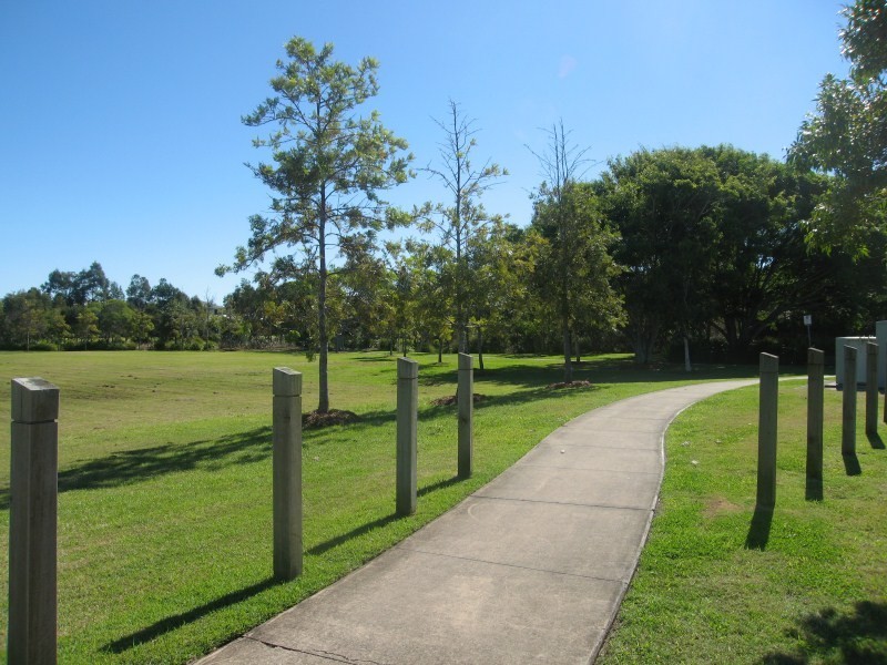 8 Torrevella Vista, Coombabah QLD 4216