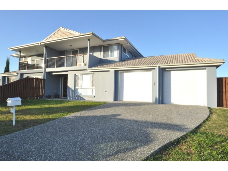 2/33 Buchanan Circuit, Oxenford QLD 4210