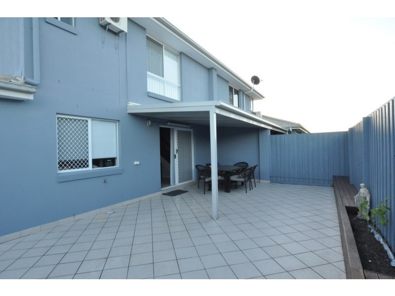 2/33 Buchanan Circuit, Oxenford QLD 4210