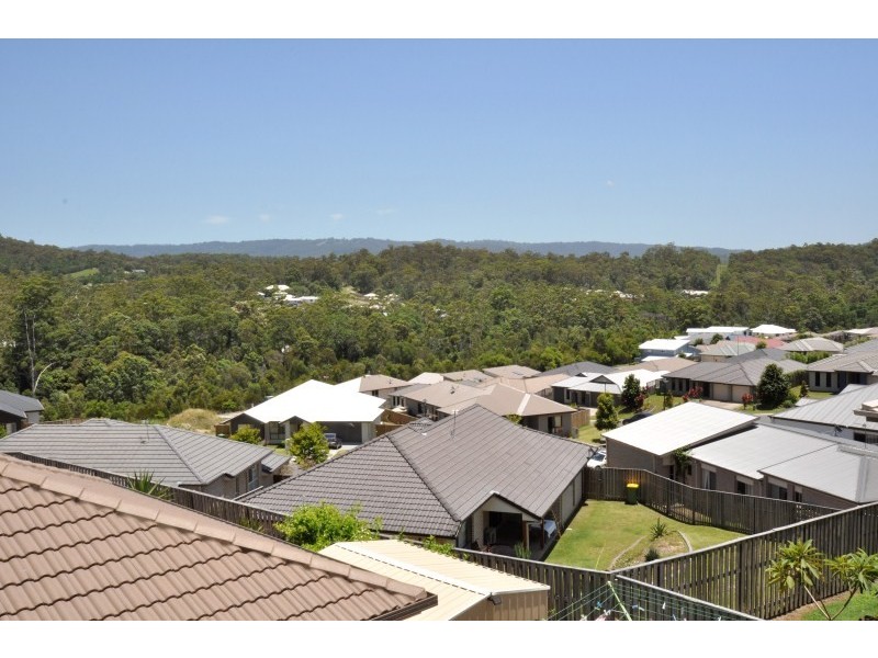 2/32 Buchanan Circuit, Oxenford QLD 4210