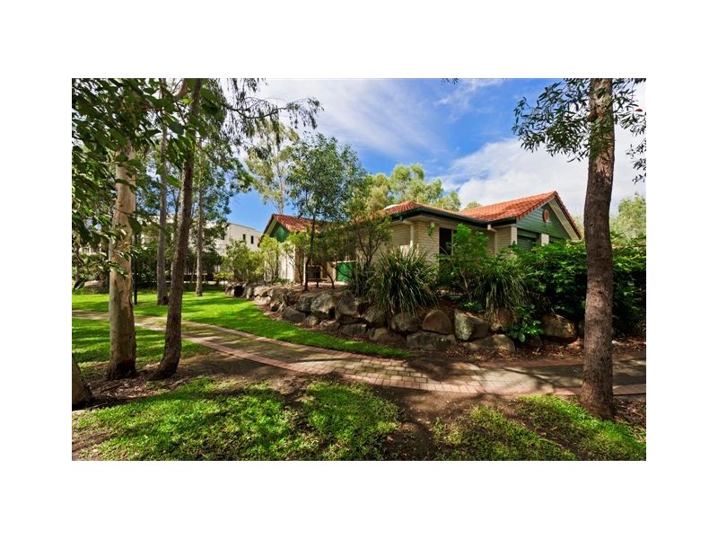 Coombabah QLD 4216
