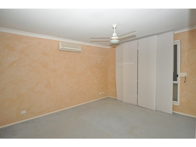 26 Madasin Close, Arundel QLD 4214