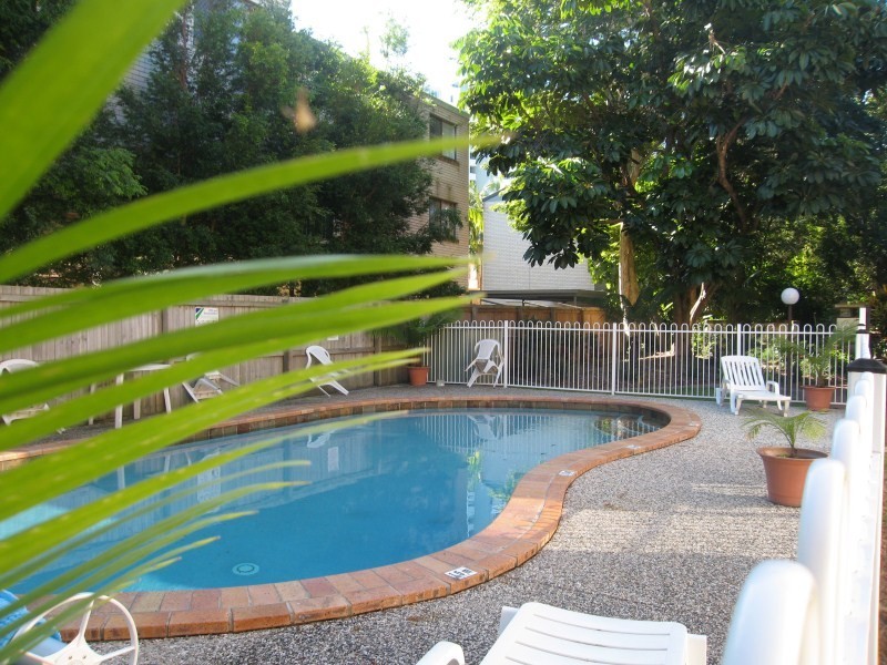 23-162 Frank Street, Labrador QLD 4215