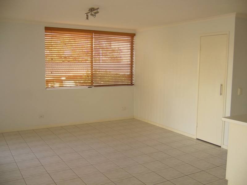23-162 Frank Street, Labrador QLD 4215