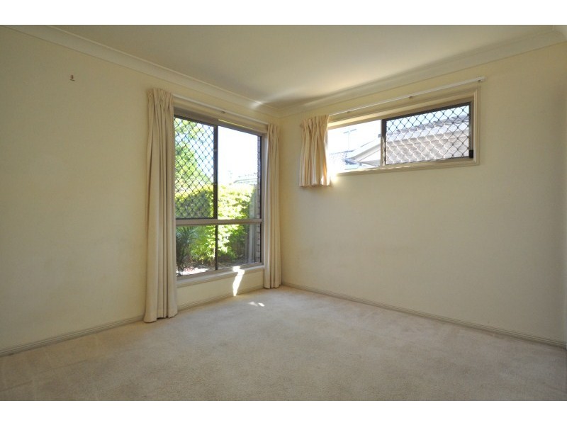 1/69 Stevens Street, Southport QLD 4215