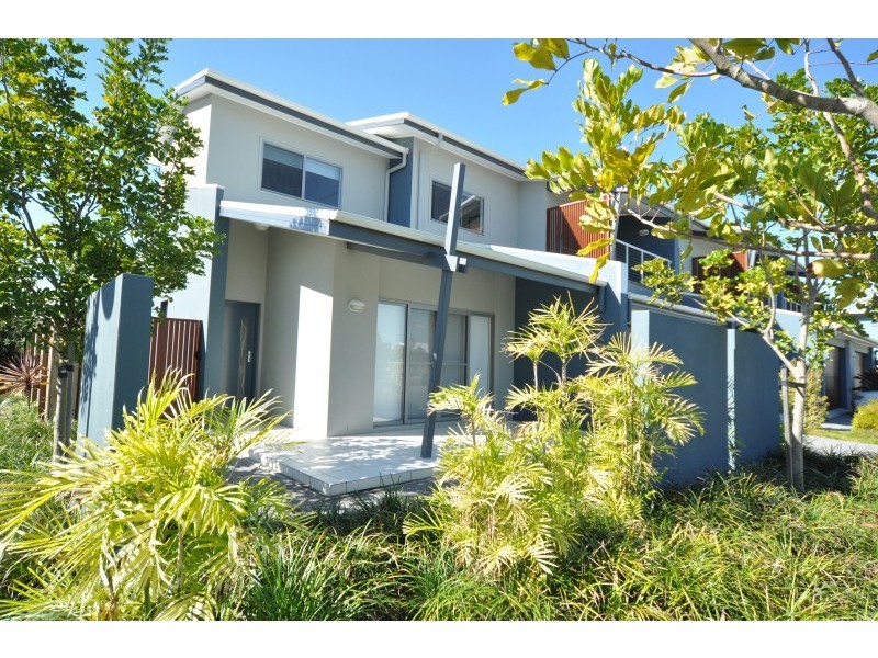 33/1 Manacor Place, Coombabah QLD 4216